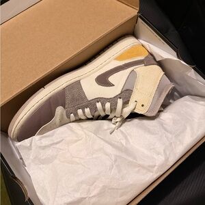 Jordan 1 Mid SE Craft (Cream, Brown, and Yellow)